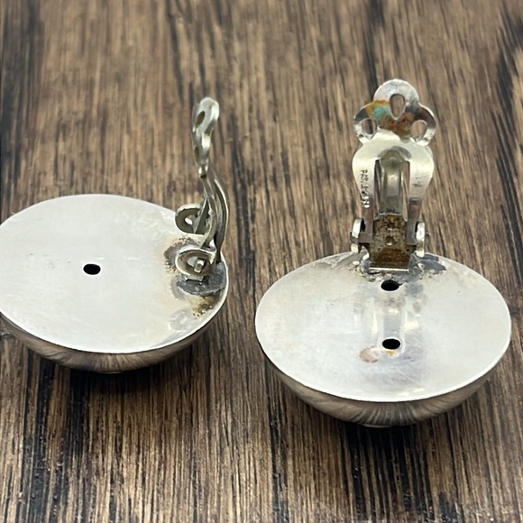 Polished Sterling Silver Button Earrings Clip on Etched in Black Halloween - Picture 7 of 11